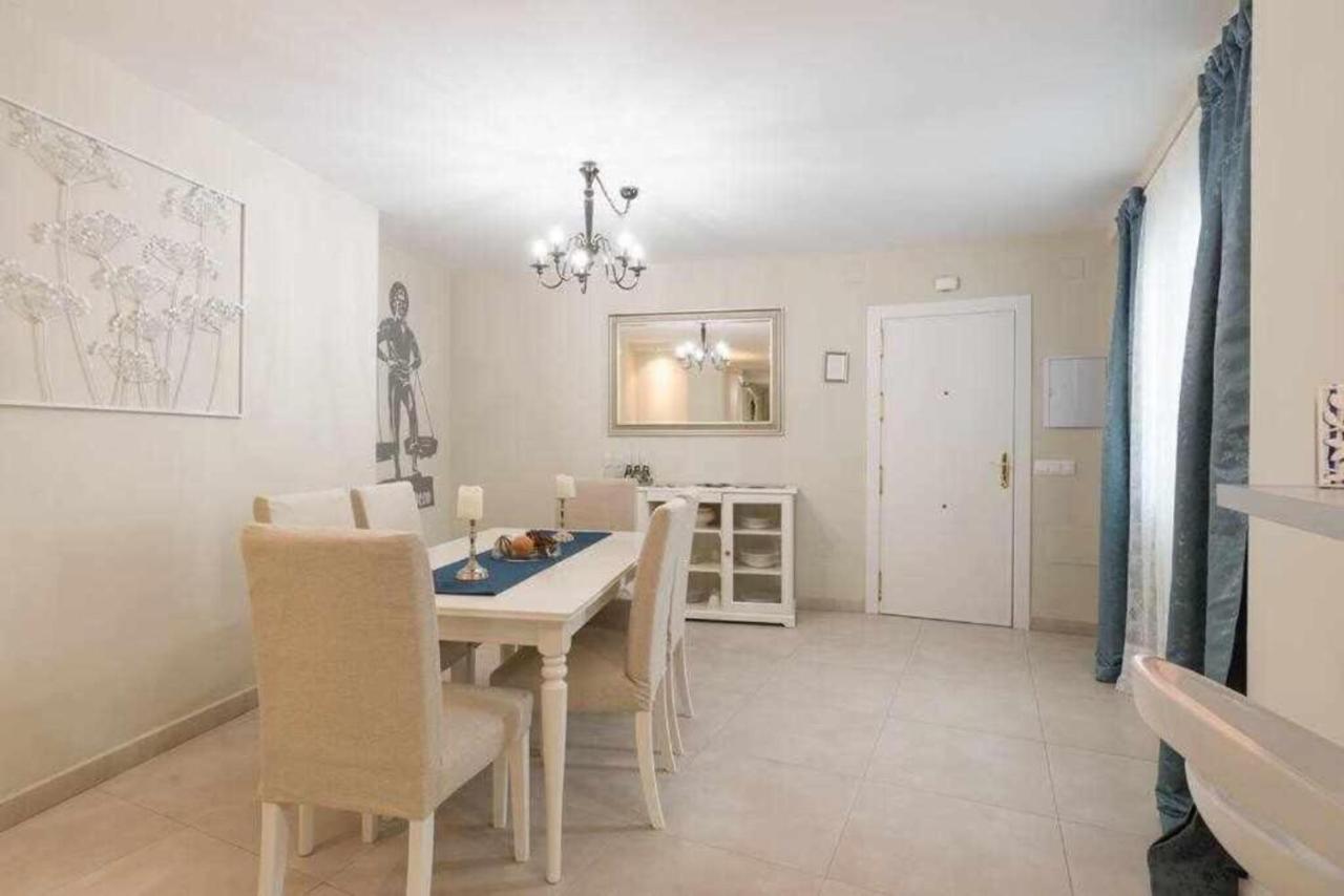 Ferienwohnung Apartamento Premium Junto A Catedral Málaga Exterior foto