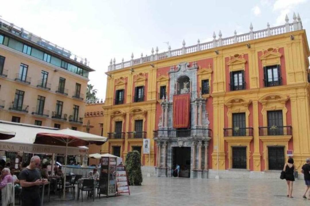 Ferienwohnung Apartamento Premium Junto A Catedral Málaga Exterior foto